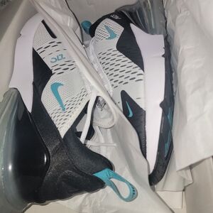 Brand new nike air max 270 size 8.5